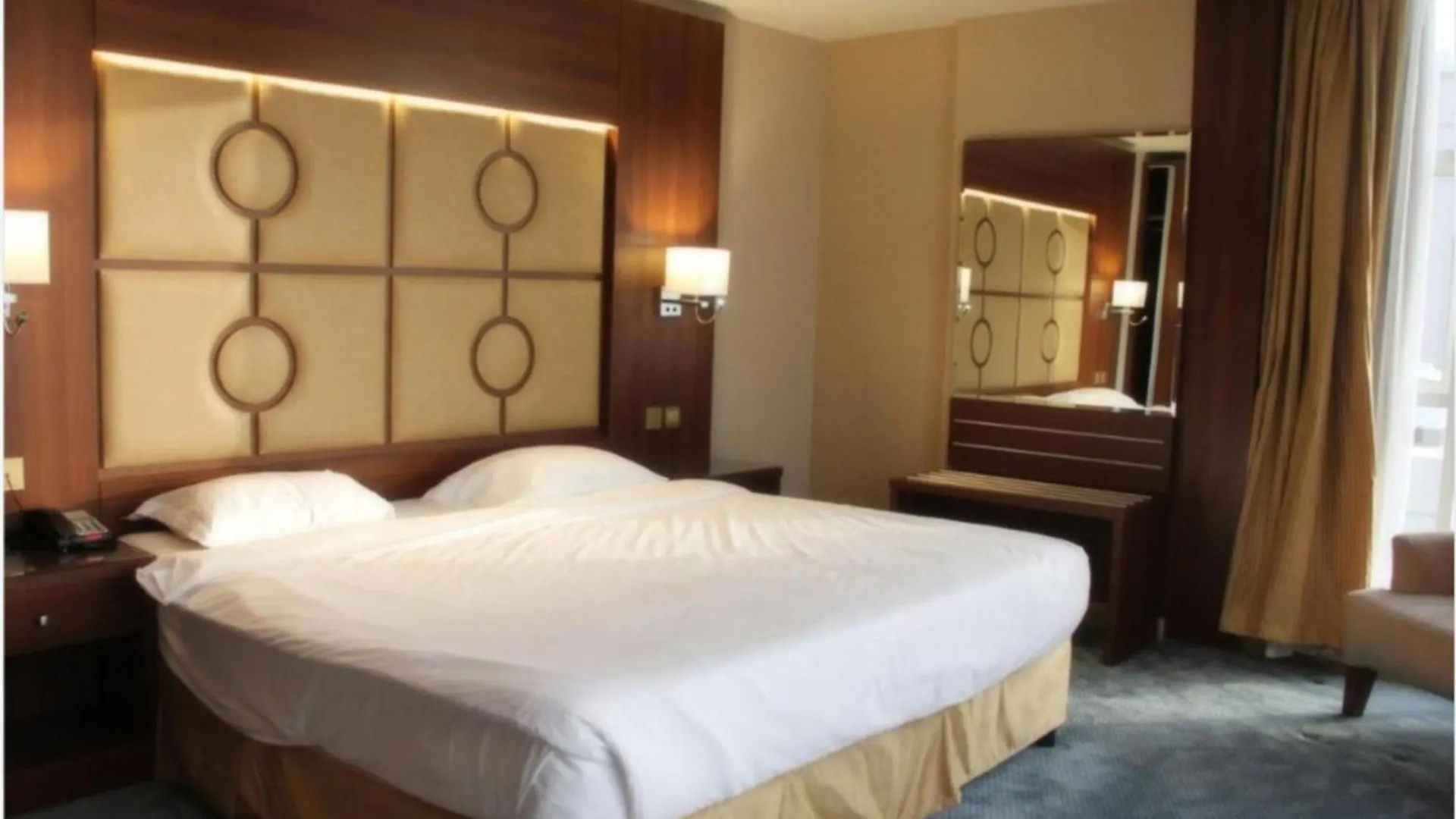 Belvilla Jeddah Harbour Vivid Plaza Stay Hotel
